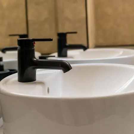 לינה וארוחת בוקר Le Notti Di Gioia 3*