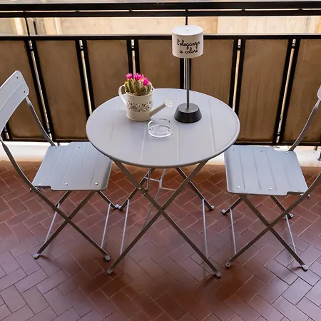 לינה וארוחת בוקר Le Notti Di Gioia 3*