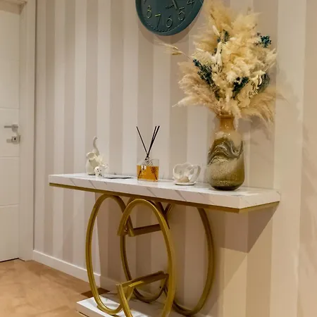 Le Notti Di Gioia לינה וארוחת בוקר 3*